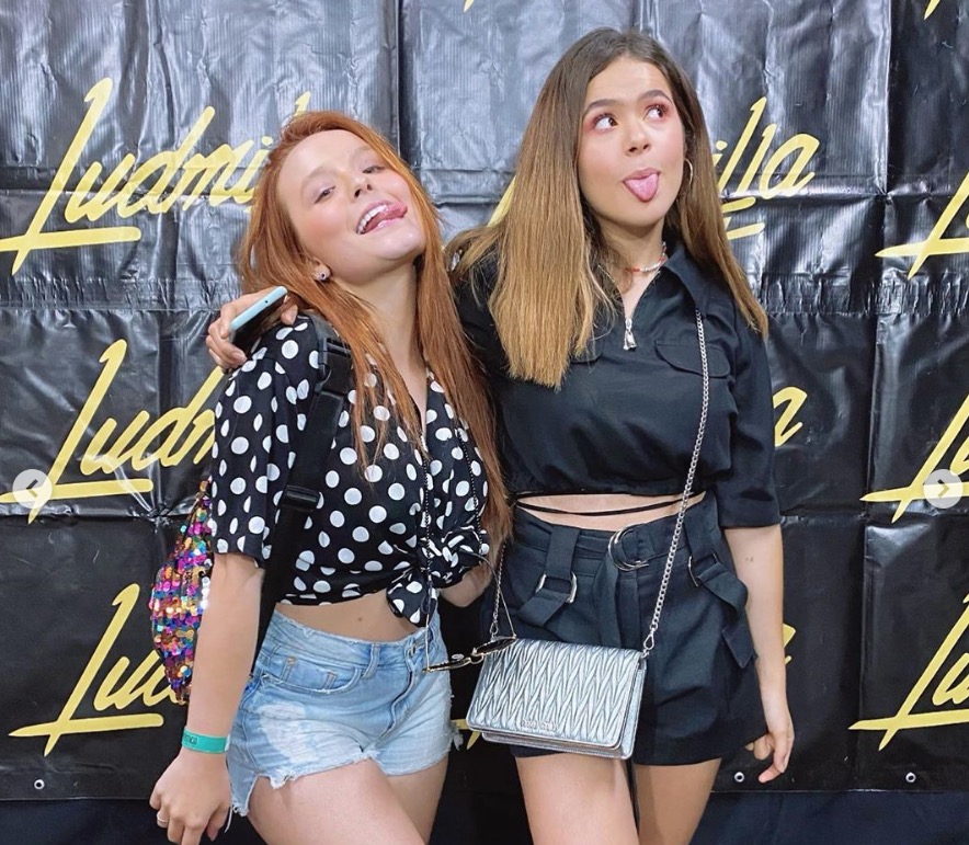 Larissa Manoela e Maisa rebolam ao som de funk em show de Ludmilla