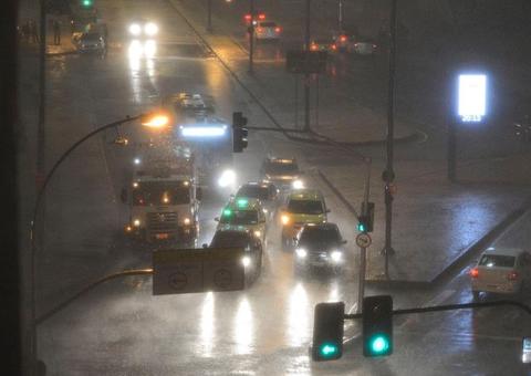 Desabamento deixa dois feridos no Rio de Janeiro