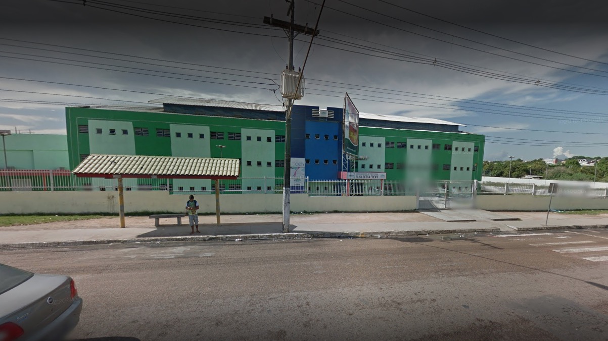 Em Manaus, assaltante invade escola estadual e rouba violões