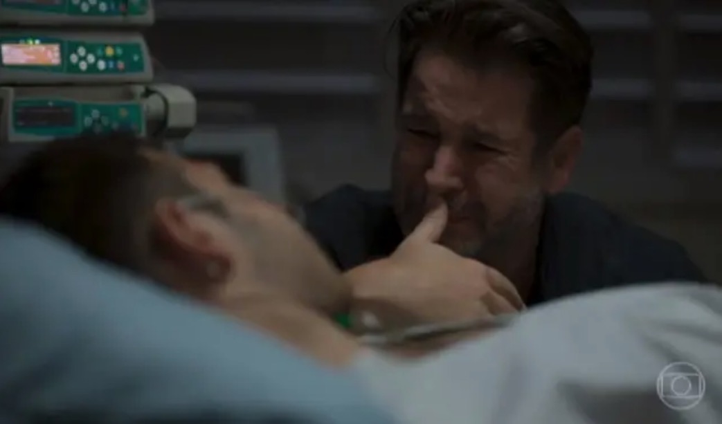 Murilo Benício e Alessandra Negrini parabenizam filho por cena em 'Amor de Mãe’