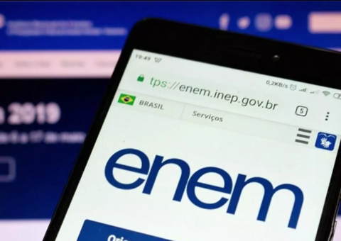 De 'cabeça cheia', Bolsonaro pediu para não ver dados sobre falhas no Enem