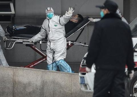 Mortes por coronavírus passam de 400 na China