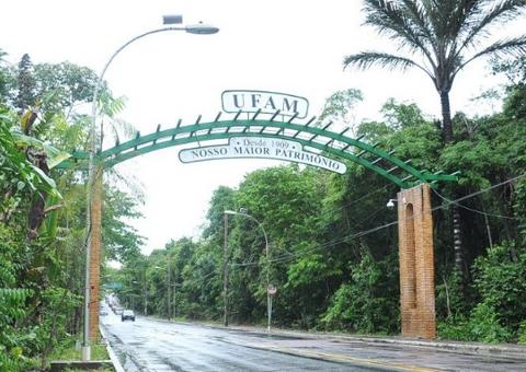 Ufam abre mais de mil vagas para cursos de idiomas; confira edital