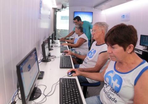 SSP amplia curso de inclusão digital para idosos em Manaus 