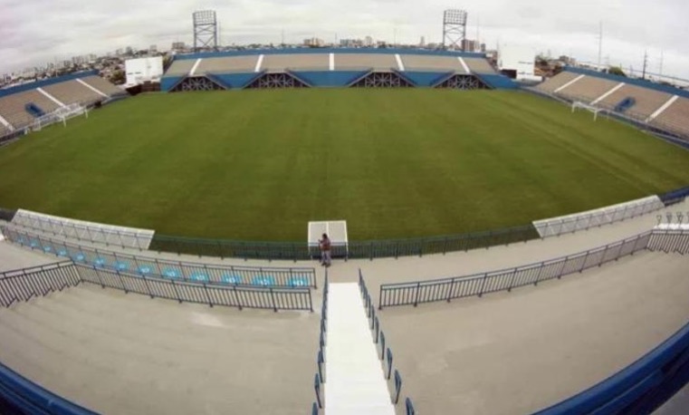 Amazonas FC e Iranduba se enfrentam com objetivos opostos no Barezão 