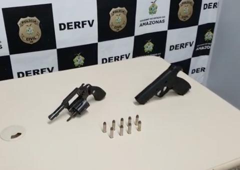 Dupla é presa enquanto se preparava para roubar motocicleta para traficante em Manaus