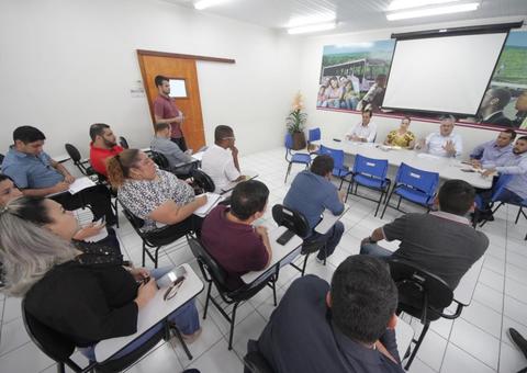 Gás Natural é apresentado como alternativa para motoristas de aplicativos em Manaus