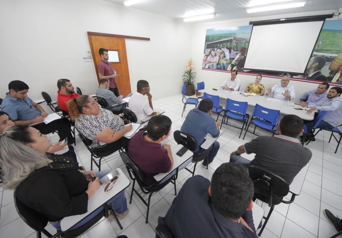 Gás Natural é apresentado como alternativa para motoristas de aplicativos em Manaus