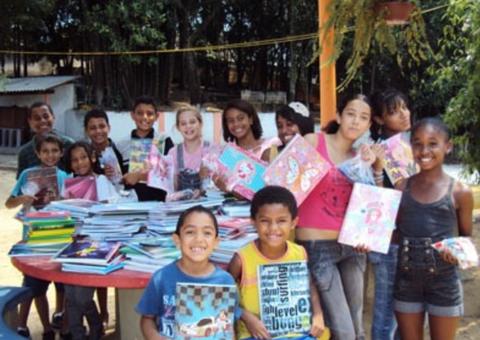 Projeto Criança Não Pode Faltar a Escola busca doações para estudantes carentes em Manaus