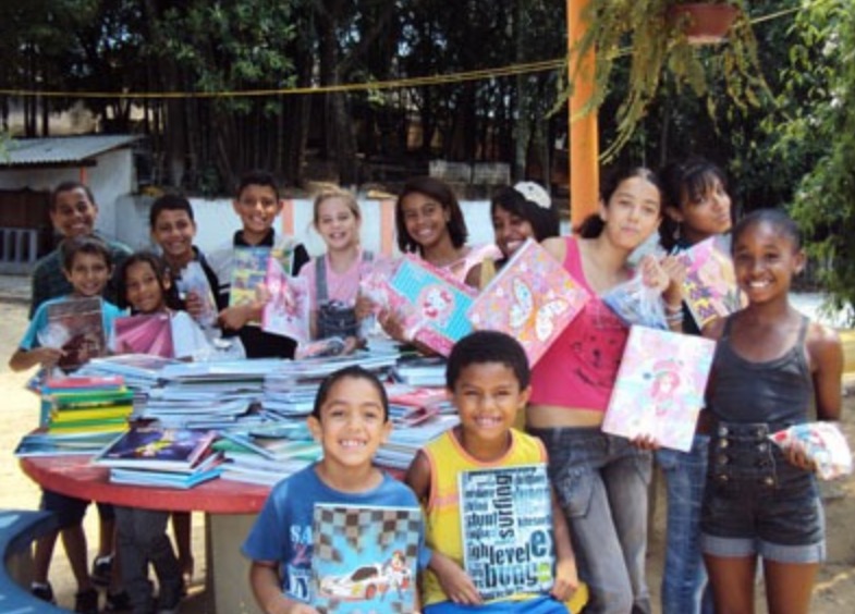 Projeto Criança Não Pode Faltar a Escola busca doações para estudantes carentes em Manaus