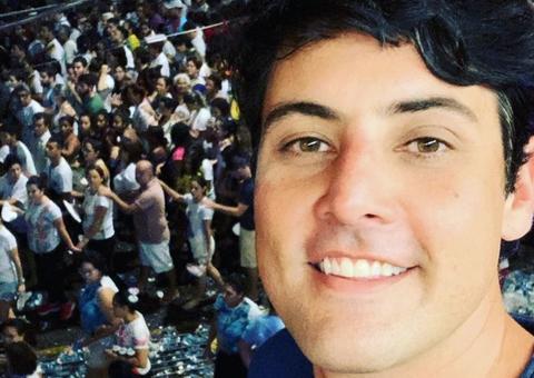 Bruno De Luca assume namoro com repórter gata do Domingão do Faustão