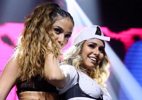 Affair de Anitta, Ohana Lefundes abre as pernas e mostra tudo: ‘Vejo lábios'