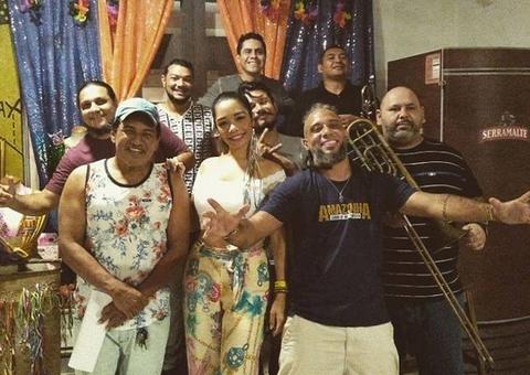 Bloco Afro agita carnaval com marchinhas, axé music e frevo neste sábado   