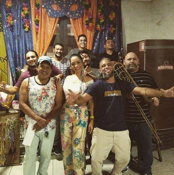 Bloco Afro agita carnaval com marchinhas, axé music e frevo neste sábado   