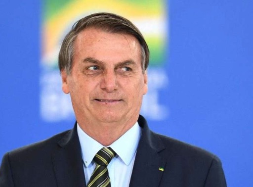 Bolsonaro sanciona lei para enfrentamento do novo coronavírus