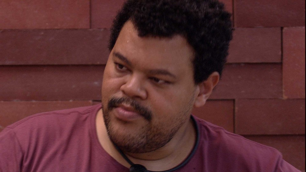 BBB20: Babu Santana acusa brothers de gordofobia e dispara: ‘Só observando' 