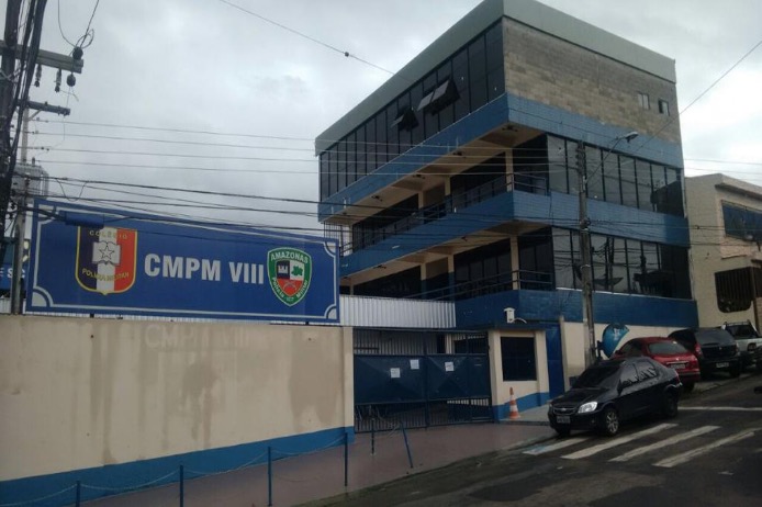 Prédio de Colégio Militar em Manaus tem risco de desabar, denunciam pais 