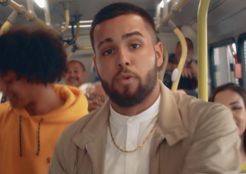 Jerry Smith é detonado por internautas após novo clipe: 'me deixou enojada'  