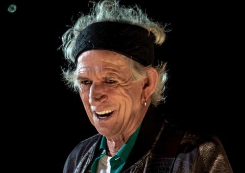 Keith Richards anuncia que parou de fumar