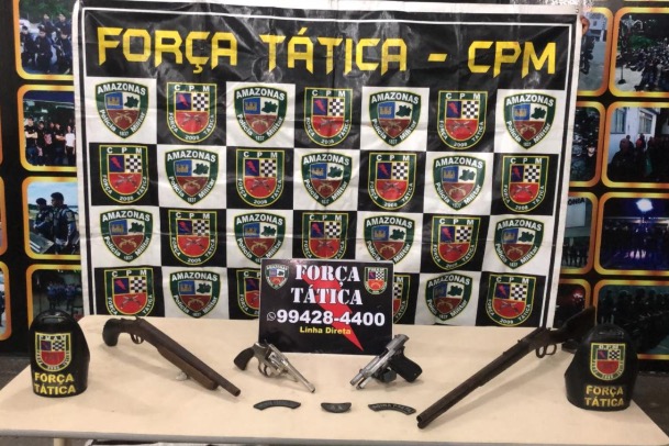 Com arsenal escondido em carro, homem é preso a caminho de 'entrega' em Manaus