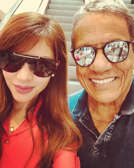 Em Manaus, ex-BBB Maria Melilo passeia com namorado milionário: 'my love'