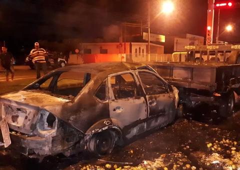 Cantor sertanejo Henrique é resgatado de carro em chamas após grave acidente