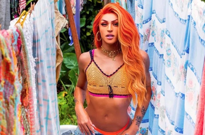 Alimentos para doação arrecadados em show de Pabllo Vittar são jogados na rua