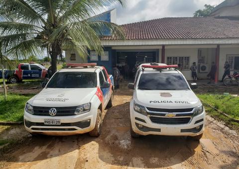 No Amazonas, homem prepara emboscada e tenta matar rival com oito facadas