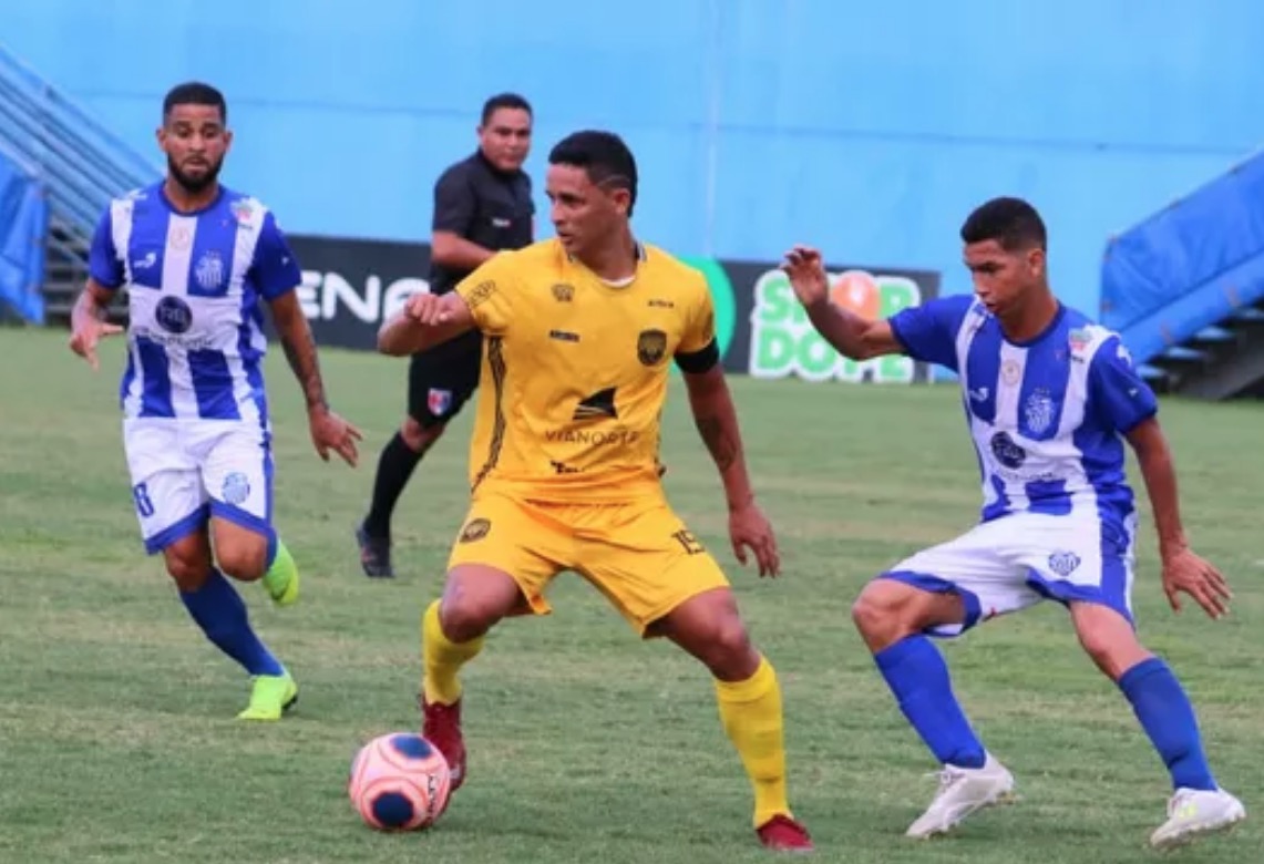 Amazonas FC se isola na liderança do Barezão