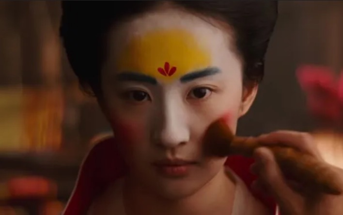 Mulan ganha teaser recheado de cenas inéditas; Assista