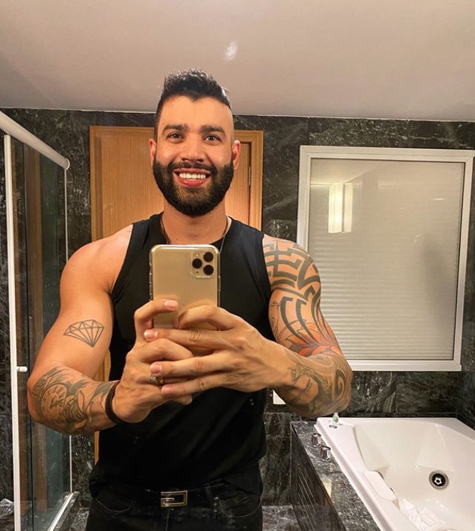 Gusttavo Lima diz que parceiro da música 'Fora do Comum' recebeu direitos autorais