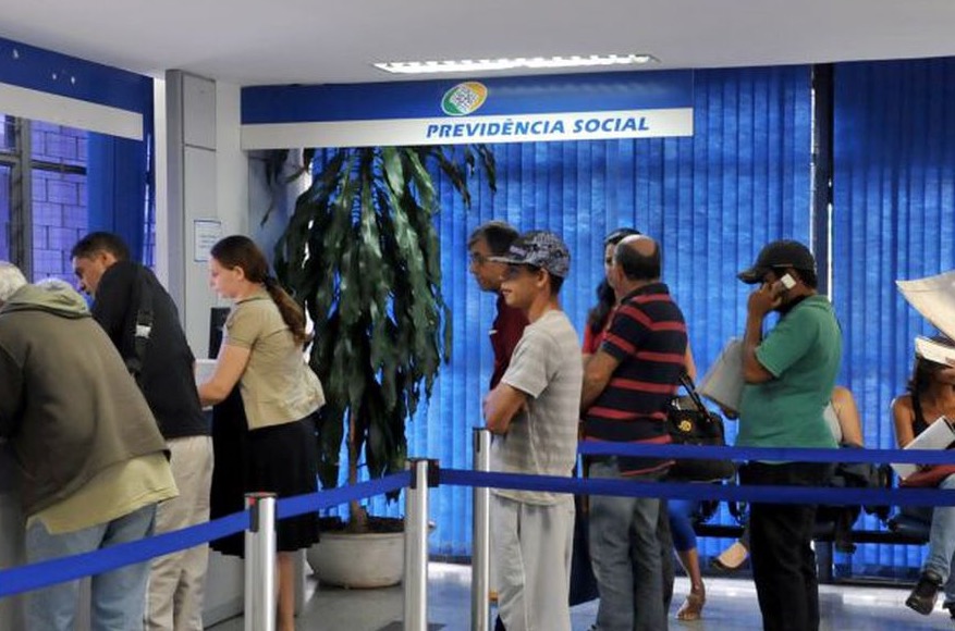 Publicada portaria que reajusta em 4,8% os benefícios do INSS