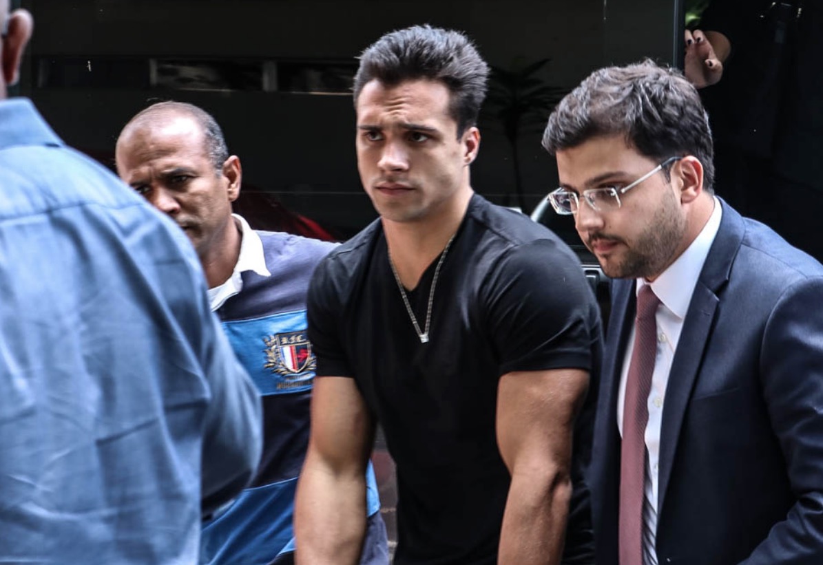 Ex-BBB Petrix 'não reconhece' assédio e delegada irá ouvir Bianca e Flay