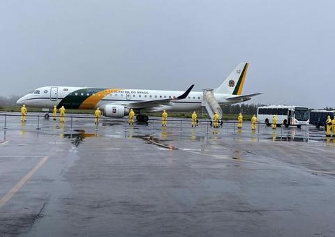 Brasileiros trazidos da China já estão com resultados dos testes para saber se possuem a doença 