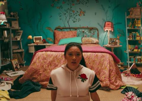 Com triângulo amoroso, 'Para Todos os Garotos 2' se aprofunda em relações entre mulheres