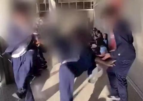 'Brincadeira' de rasteira feita por jovens pode causar traumas na cabeça e na coluna e levar à morte