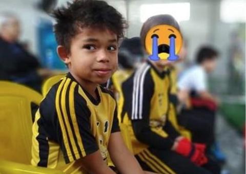 Sem aceitar o fim do relacionamento homem mata filho a tiros e comete suicídio 