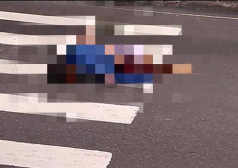 Ciclista morre esmagado ao ser atropelado por carreta em avenida de Manaus 