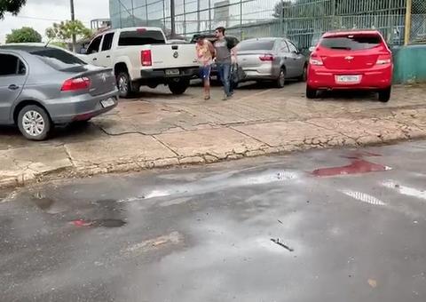 Polícia prende suspeito de roubar carros no bairro de Petrópolis, em Manaus 