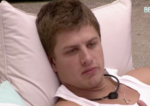 Lucas engana brothers no mercado do BBB20 e revolta internautas 