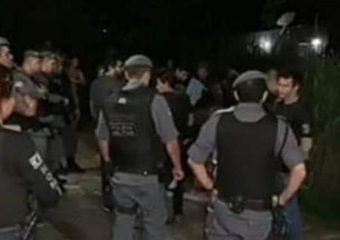 Homem recebe viatura da PM a tiros e acaba morto em Manaus 