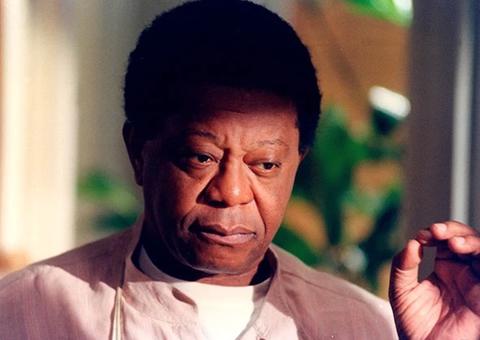 Milton Gonçalves já começa a interagir após sofrer AVC