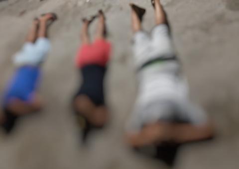 Polícia arma estratégia e prende grupo em área vermelha de Manaus