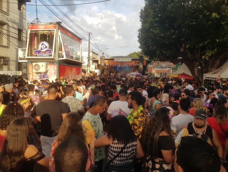 Carnaval 2020: Banda da Bica anima foliões no Centro de Manaus