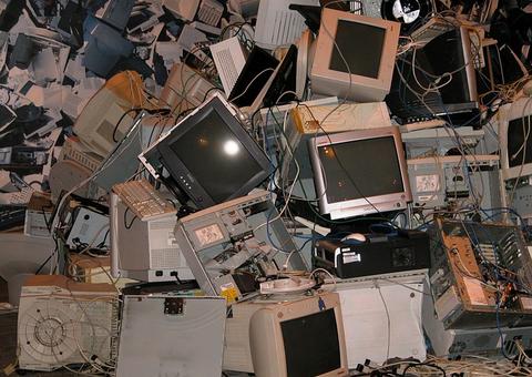 Entenda: novas regras para recolhimento de lixo eletrônico