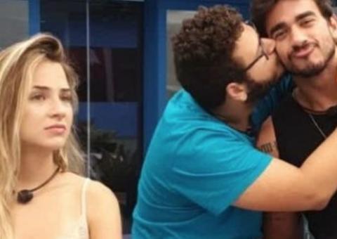 BBB20: Assexual, Victor Hugo confirma para Gabi que está apaixonado por Guilherme