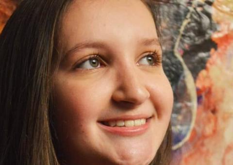 Estudante universitária morre após passar mal durante festa eletrônica