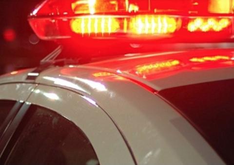  Chefe de facção criminosa é executado a tiros e esposa fica ferida