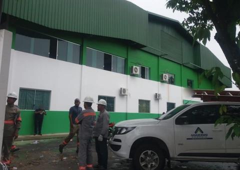 Furto de energia é flagrado em quadra de Escola de Samba, em Manaus 