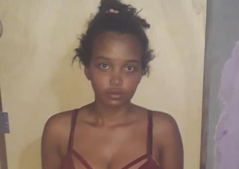 Com filha desaparecida, mãe se desespera ao receber foto de desconhecido em Manaus